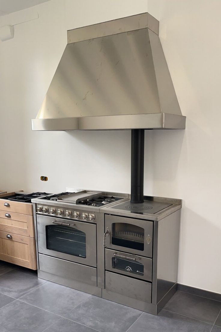 Cuisinière à bois et gaz Cuisinière à bois et gaz